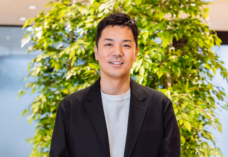 取締役 兼営業部 部長 菅原さん